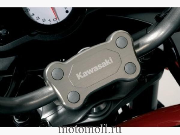 KAWASAKI OEM Part Number 010HBT0007 / HANDLE BAR BRIDGE / Накладка на руль Versys